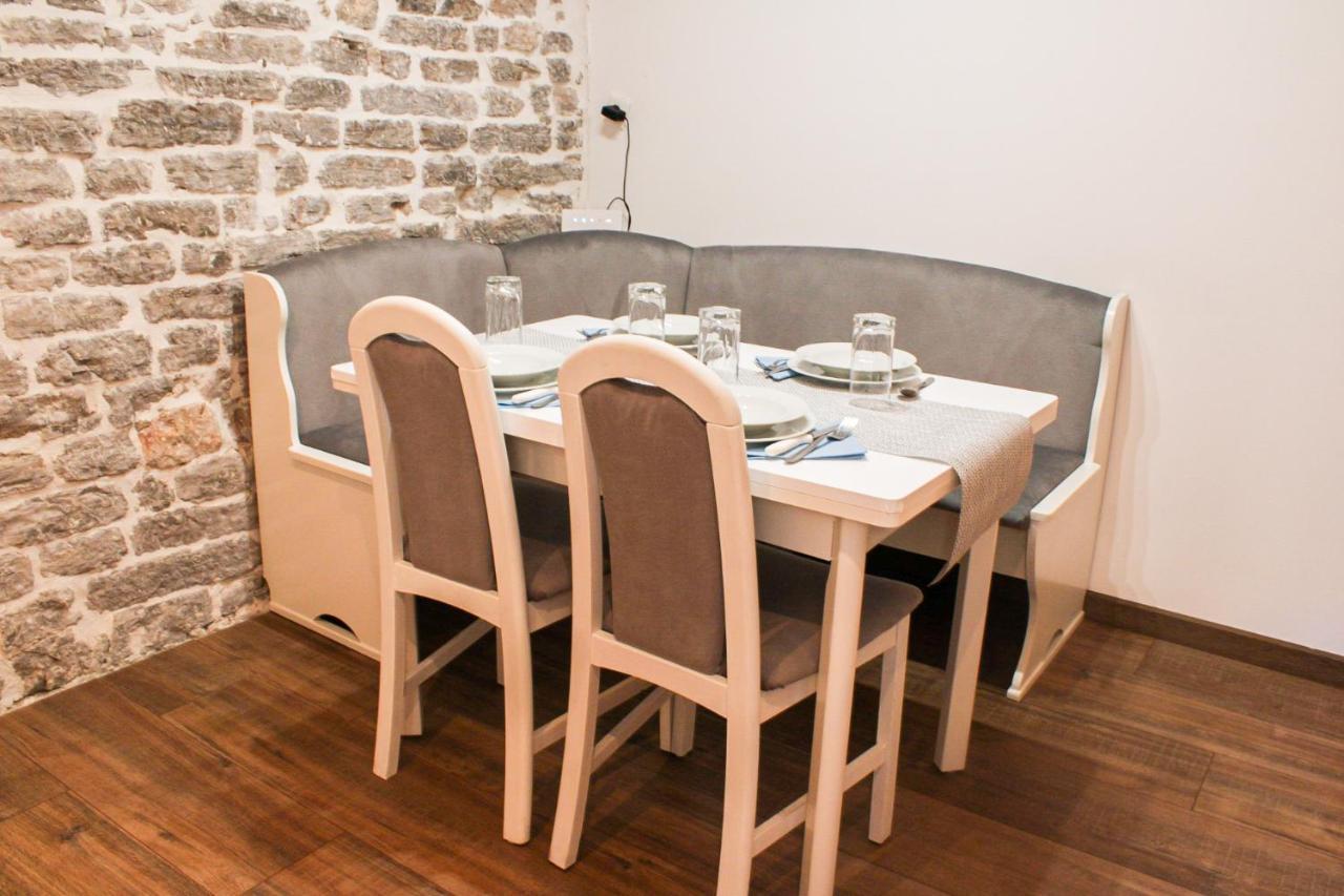 Antini Trudi Šibenik Exterior foto