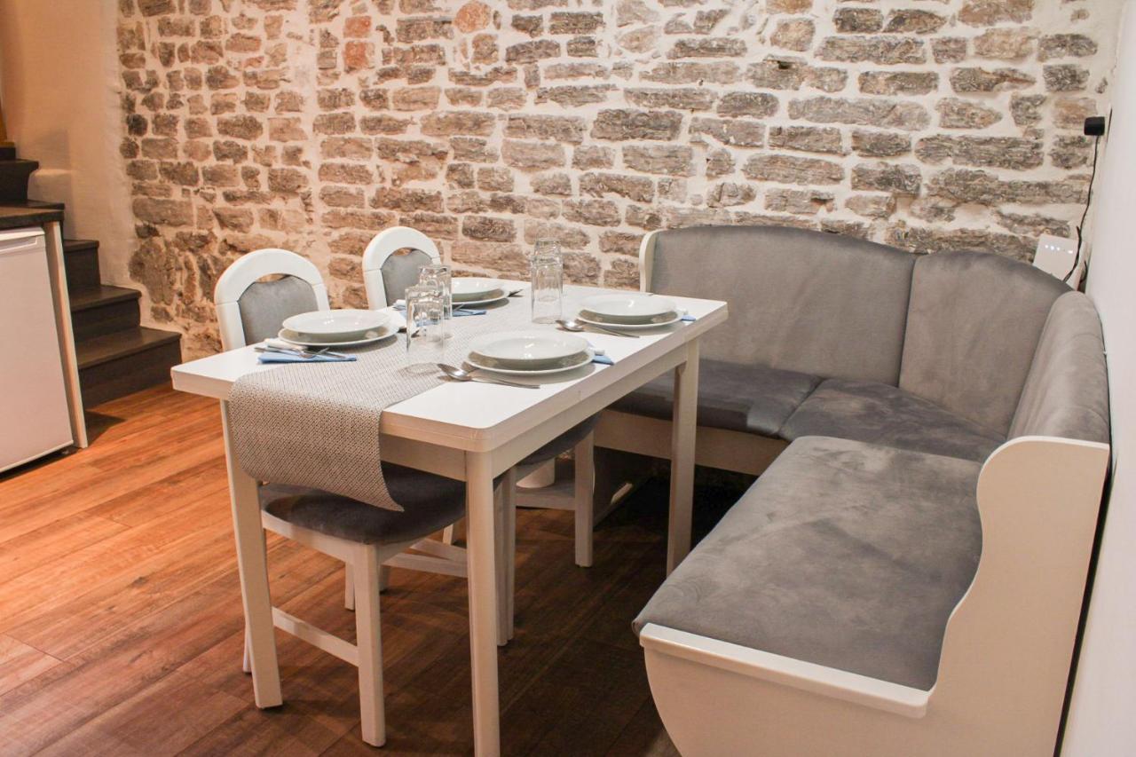 Antini Trudi Šibenik Exterior foto
