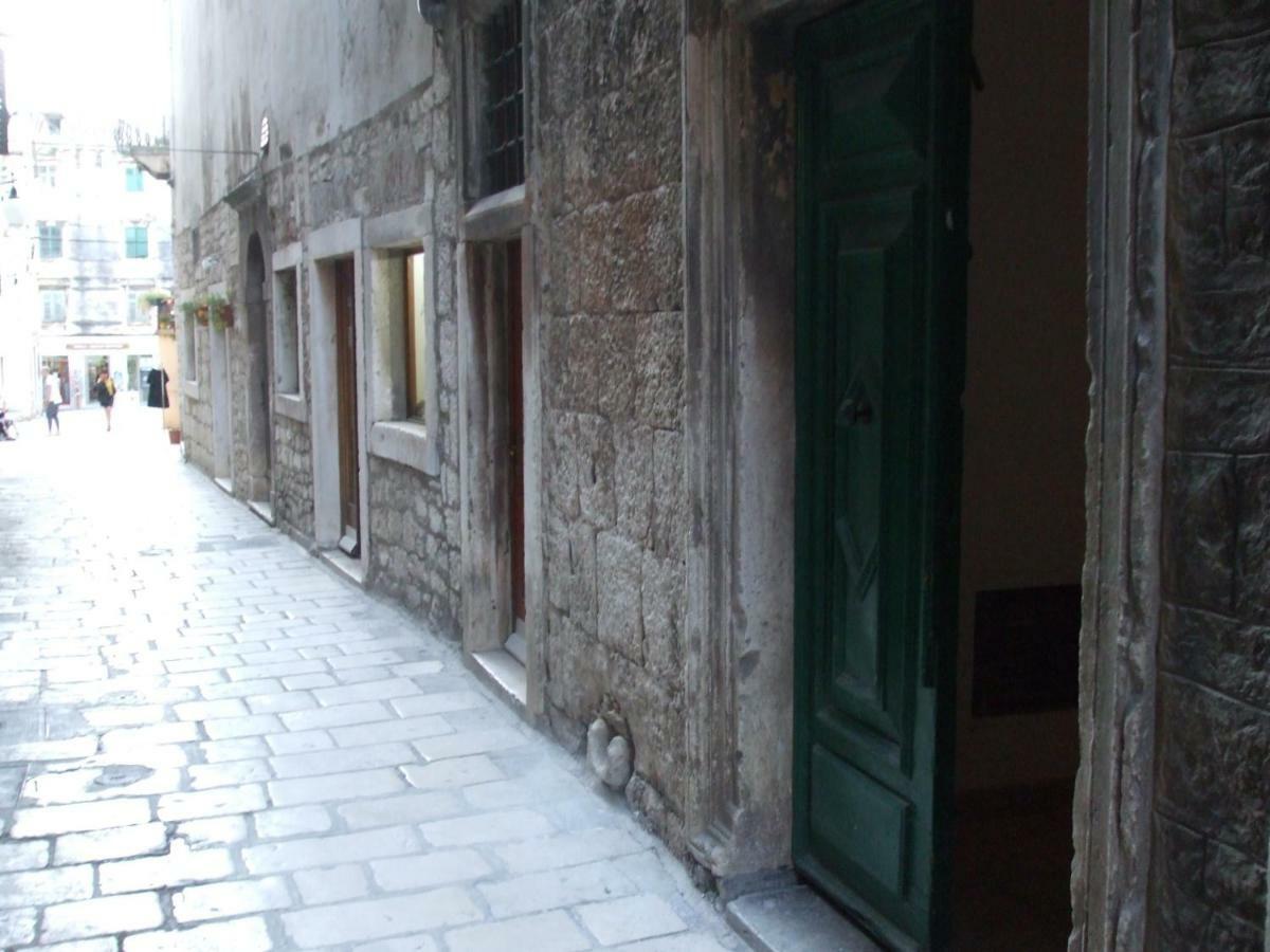 Antini Trudi Šibenik Exterior foto